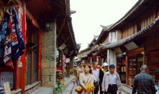 三亚到重庆火车路线 重庆到三亚自由行