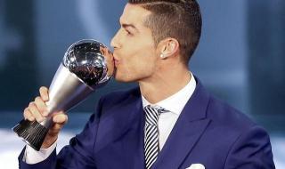 请问小罗几次获得世界足球先生 梅西一共拿过几次世界足球先生